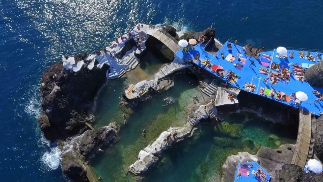 Un Balcon Sur La Mer Funchal  Bagian luar foto